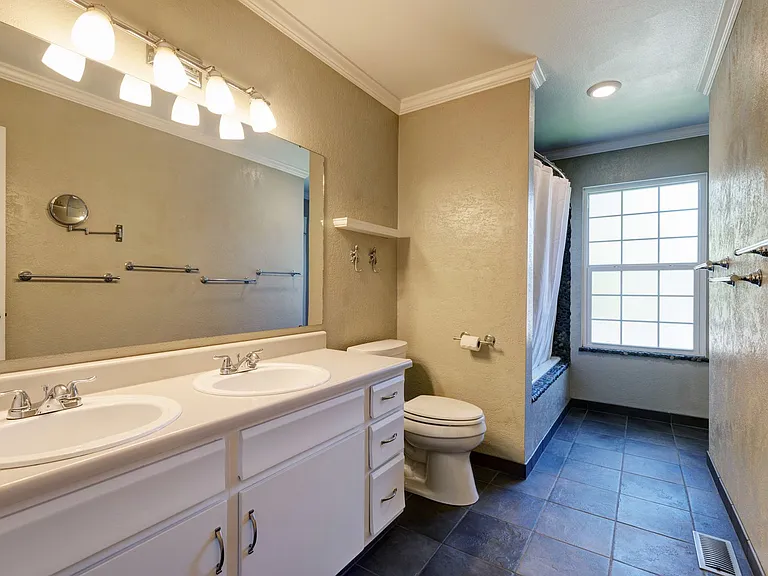 7380 E Easter Ave — Photo 13