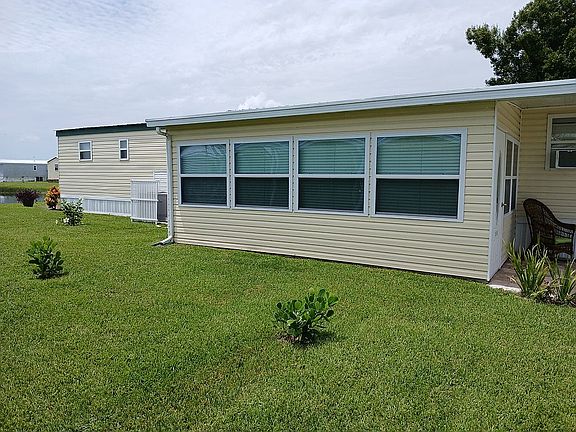 3rd image of 4425 Us Highway 441 S Lot 52I