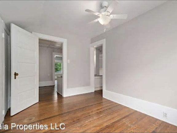 5th image of 166 Kenan St Unit C