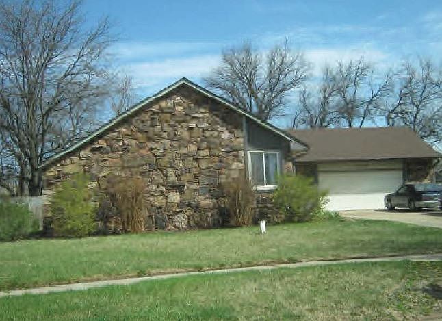 2nd image of 10520 W Bartlett Ct