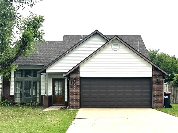 3459 Brian St, Springdale, AR 72764