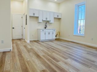 271 Hamilton Ave #4, Trenton, NJ 08609