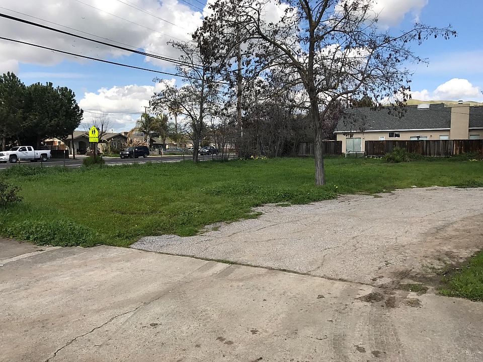 1st image of 20 Harriet Ave