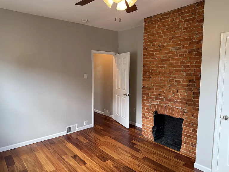 3812 Cabinet Way — Photo 9