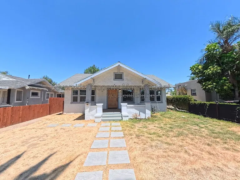 4379 Cover St — Photo 4