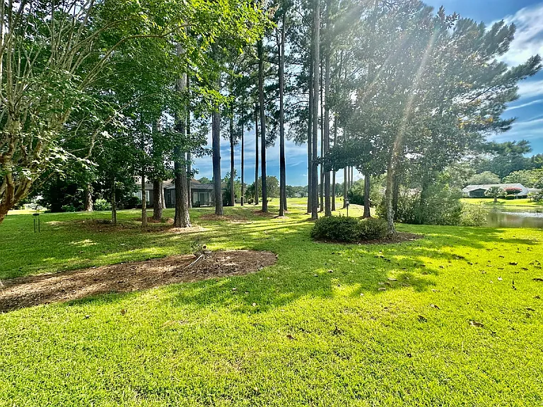 39 Tallow Dr — Photo 28