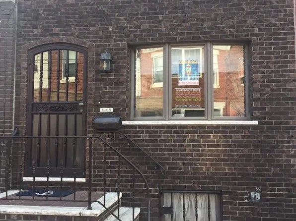 1908 S Sartain St, Philadelphia, PA 19148