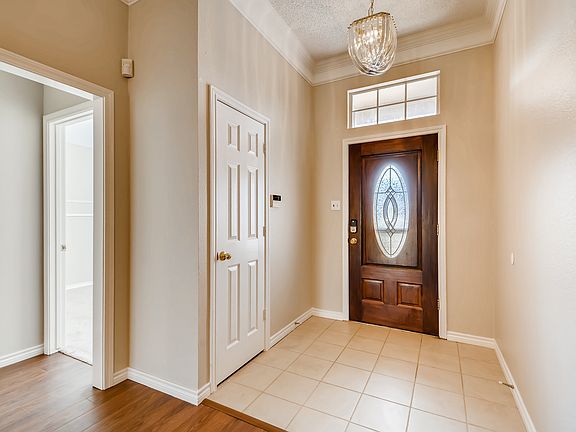 2nd image of 449 Pebblecreek Dr