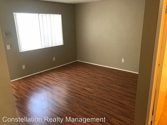 4th image of 4214 34th St APT 01