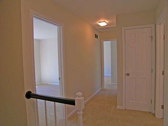2nd image of 7586 Windy Knoll Dr
