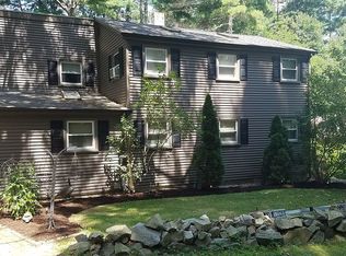 60 Salisbury Rd, Glocester, RI 02814
