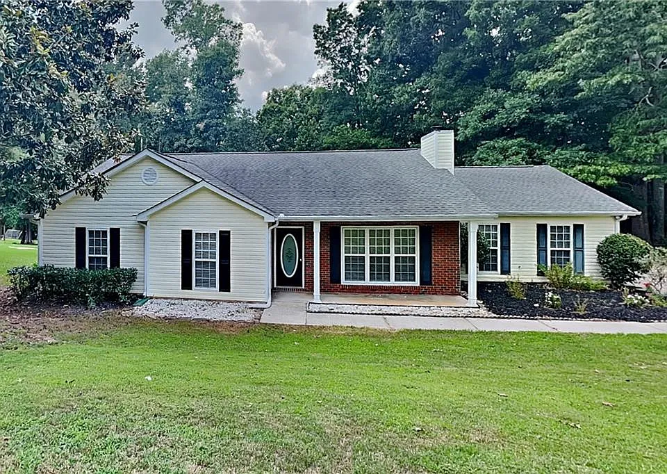 399 Charesa Ln