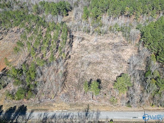 3rd image of 2 County Road 59