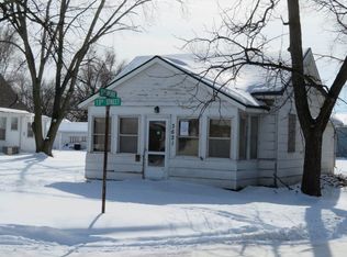 3621 13th St, Columbus, NE 68601