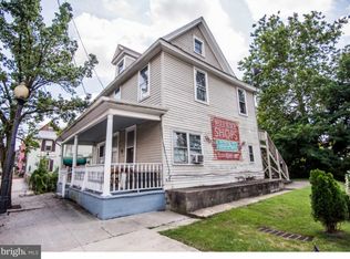 8 Washington St, Mount Holly, NJ 08060