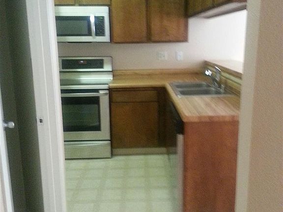 2nd image of 3517 Dameron Pl