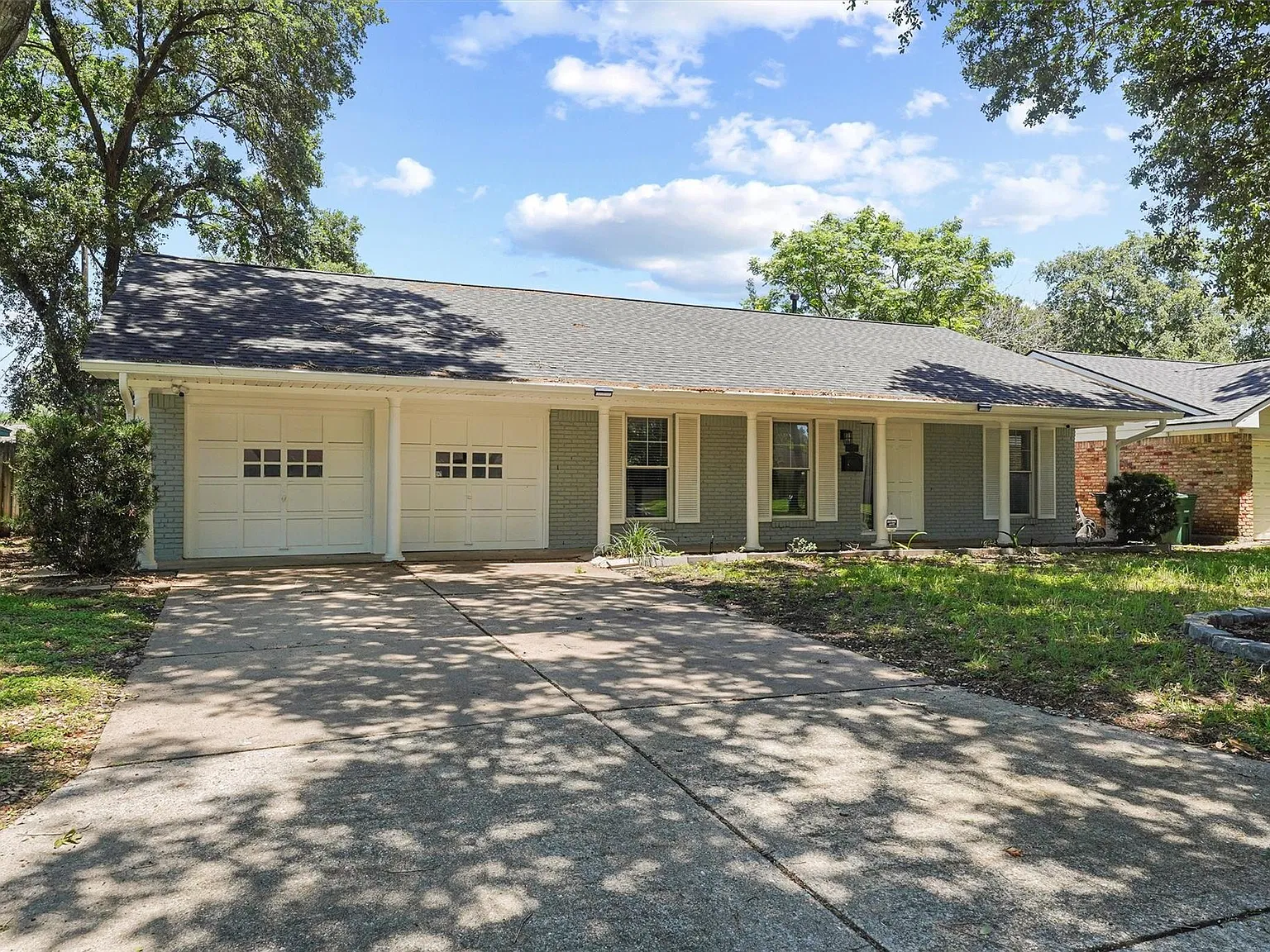 3 bed, 2.0 bath, 1693 sqft, $2,500 — Photo 2