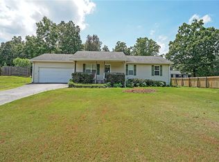 37 Crowe Springs Spur NW, Cartersville, GA 30121