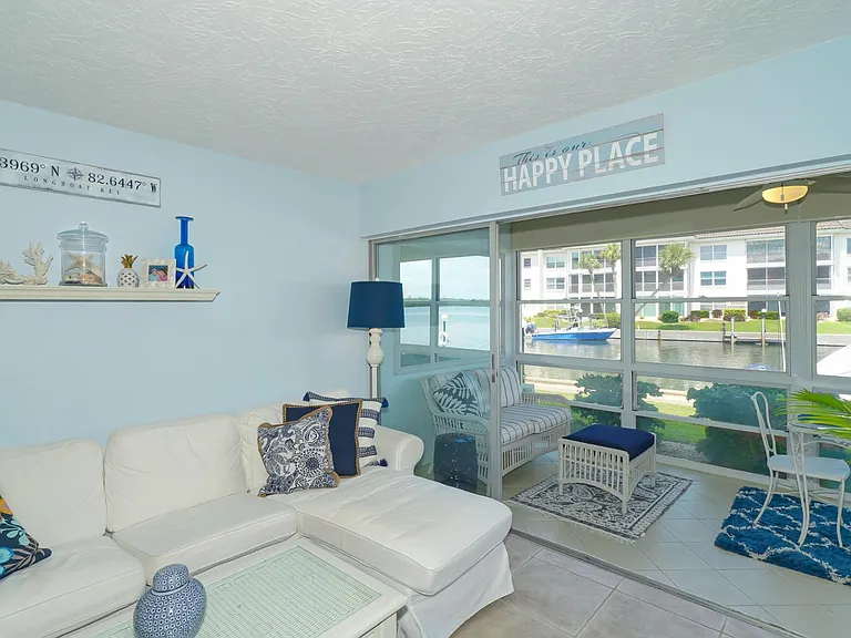 4320 Falmouth Dr #105 — Photo 5