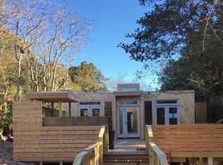 39 Lone Hill Walk, Sayville, NY 11782