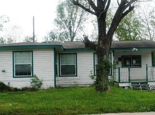 2246 Rainbow Dr, Houston, TX 77023