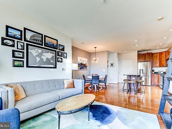 5th image of 1800 Wilson Blvd #318