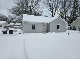 517 S Sheridan Dr, Muskegon, MI 49442