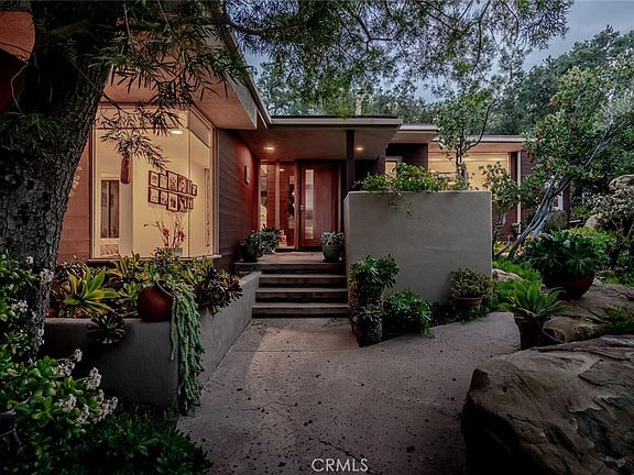 4th image of 132 Stagecoach Rd