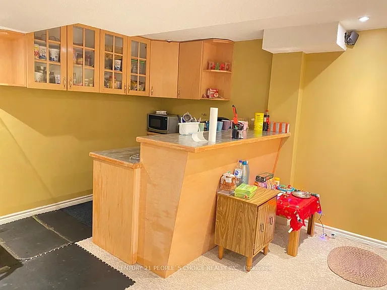 854 Knotty Pine Grv #LOWER — Photo 8