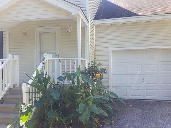 2nd image of 729 Lake Frances Dr