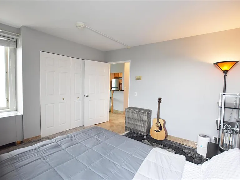 555 E William St #15J — Photo 11