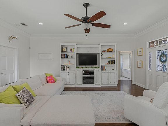 3rd image of 14515 Lake Meadows Ct