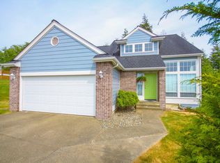 1620 Harborview Dr, Aberdeen, WA 98520