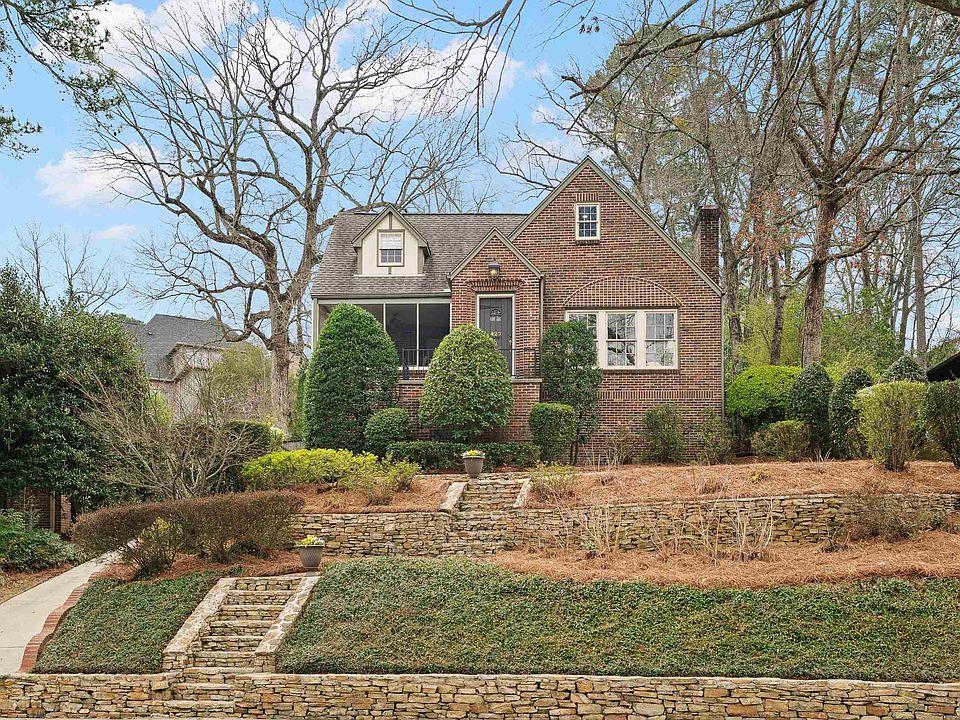 1st image of 427 Poinciana Dr