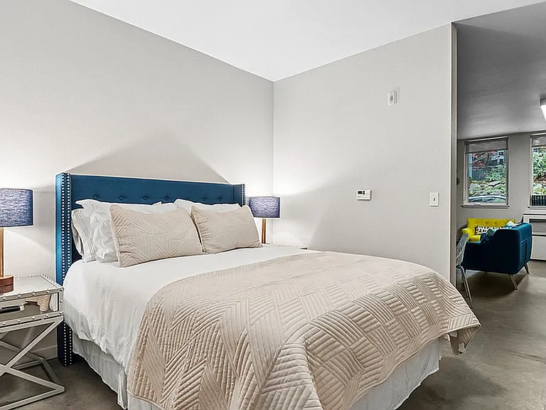 Tanner Flats Apartments — Photo 4