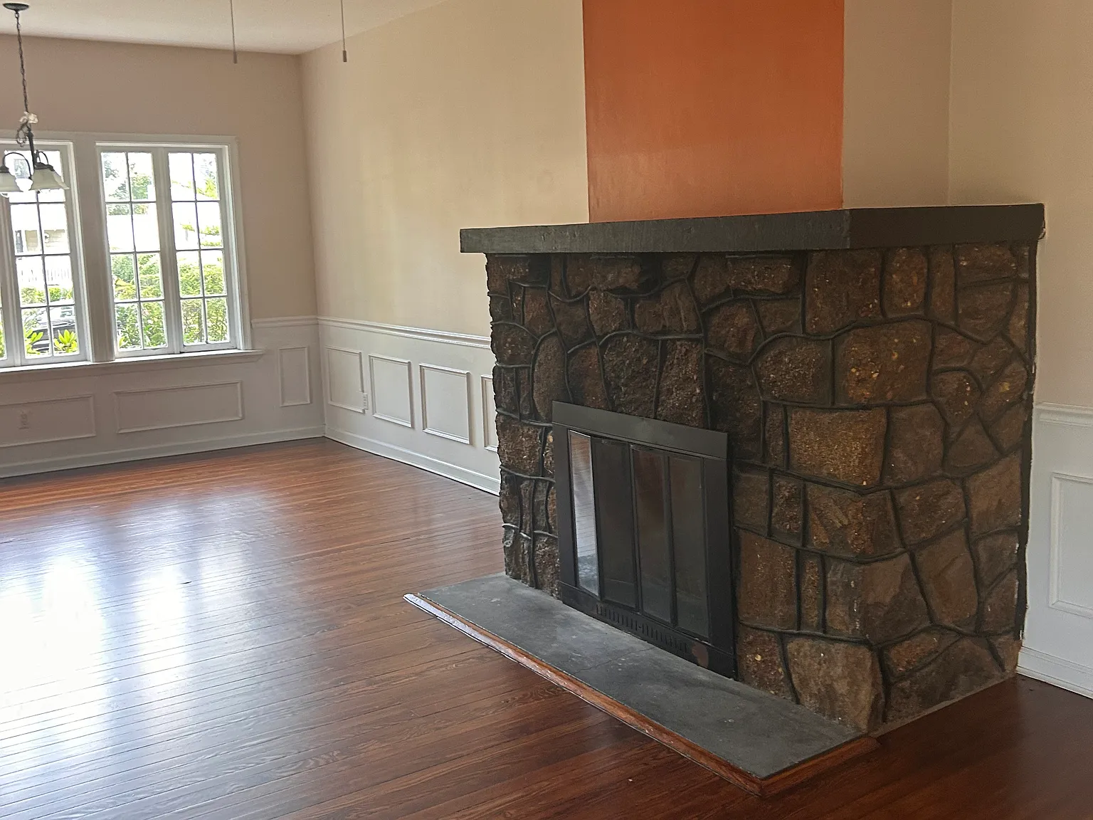 2 bed, 1200 sqft, $2,850 — Photo 4