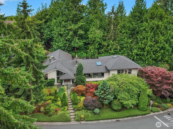 2725 Sahalee Drive W, Sammamish, WA 98074