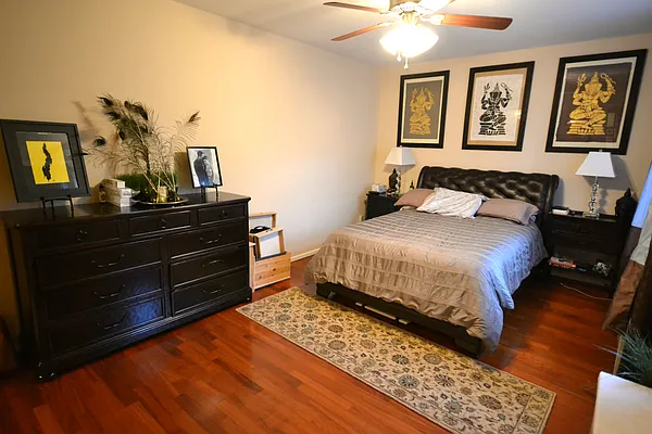 Rented by Bold New York | media 52