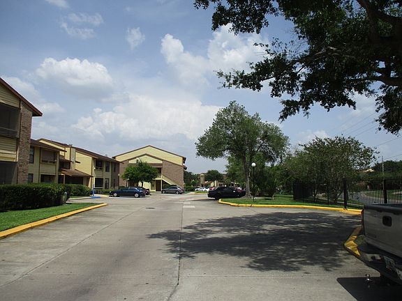 2nd image of 4655 Cason Cove Dr APT 2821