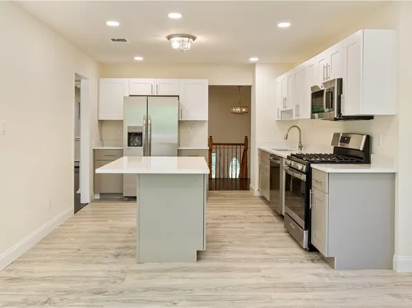 3 Lieutenant Funcheon Drive, Stony Point, NY 10980