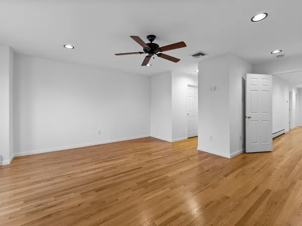 28 Washington Avenue image 10 of 20