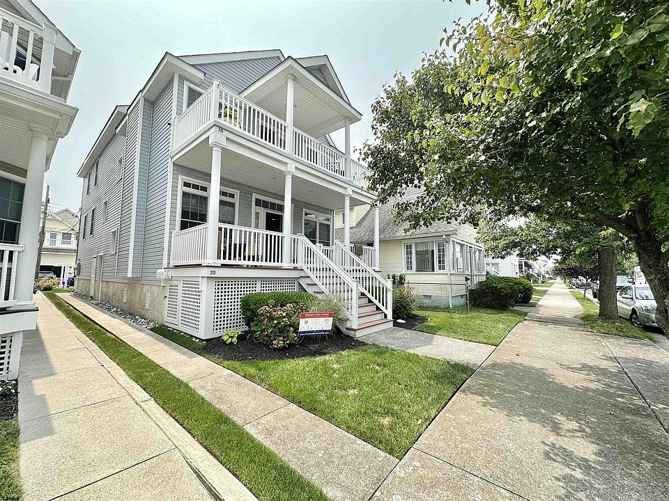 1st image of 215 Asbury Ave