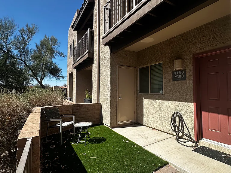 4150 N Thurston Ln #100 — Photo 4