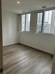 3rd image of 825 8th Ave SW #2