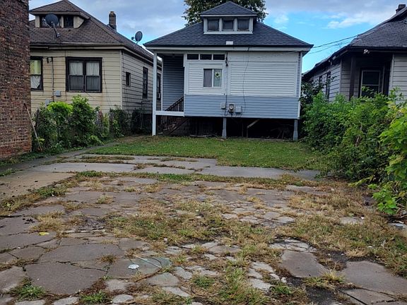 4th image of 6427 S Claremont Ave