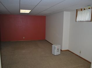 318 S Kentucky Ave, Mason City, IA 50401