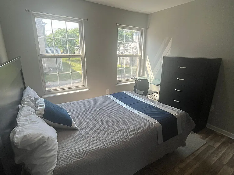 216 Matthews Dr #2 — Photo 4