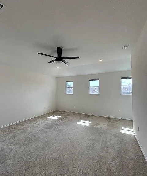 7925 Crystalbrook W — Photo 18
