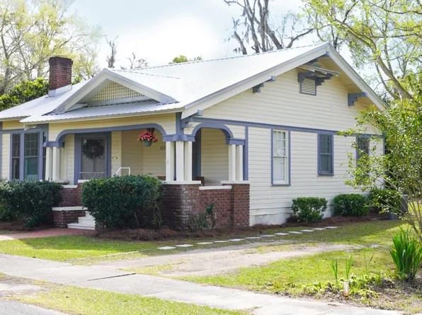 324 SW Monroe Ave, Mayo, FL 32066