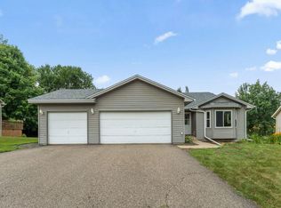 9610 Lakeside Trl, Champlin, MN 55316